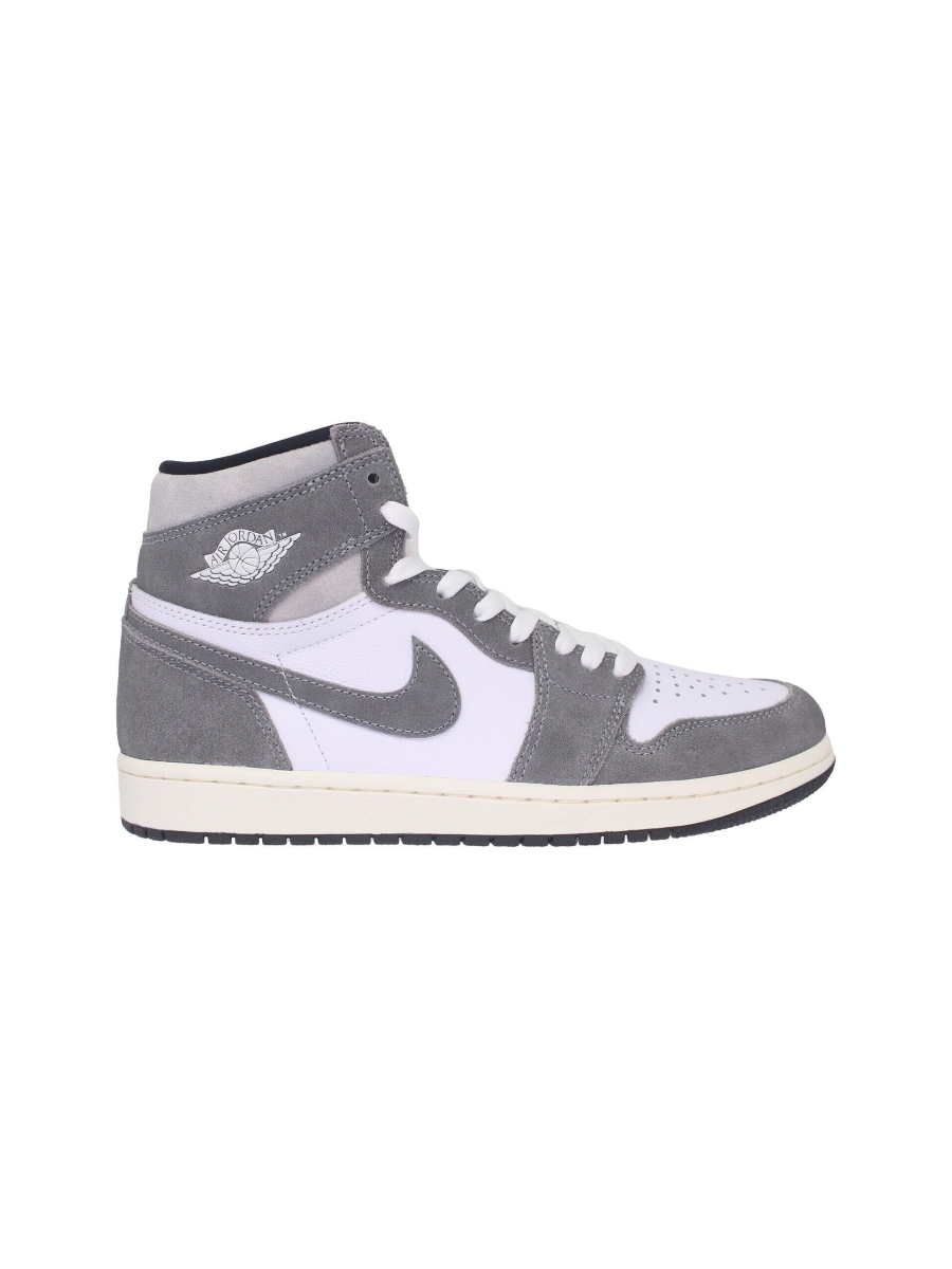 Кроссовки высокие баскетбольные Nike Air Jordan 1 Retro High Картинка Кроссовки высокие баскетбольные Nike Air Jordan 1 Retro High