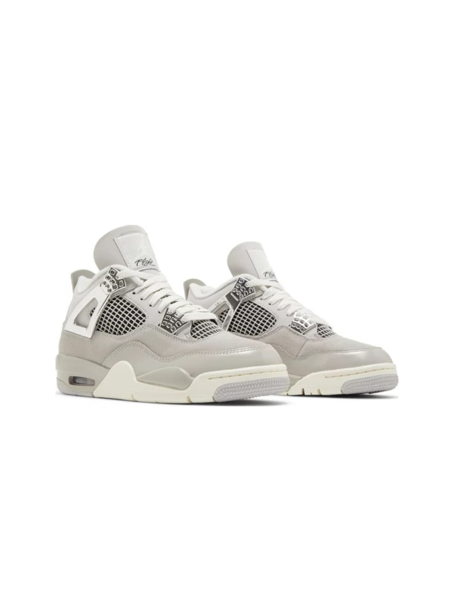 Кроссовки мужские спортивные Nike Air Jordan 4 Frozen Moments Картинка Кроссовки мужские спортивные Nike Air Jordan 4 Frozen Moments